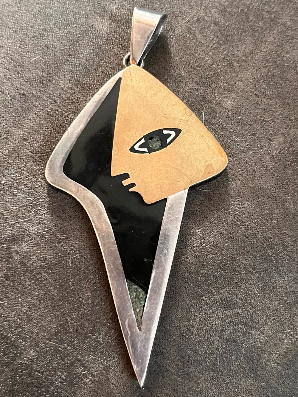 Popowski Pendant